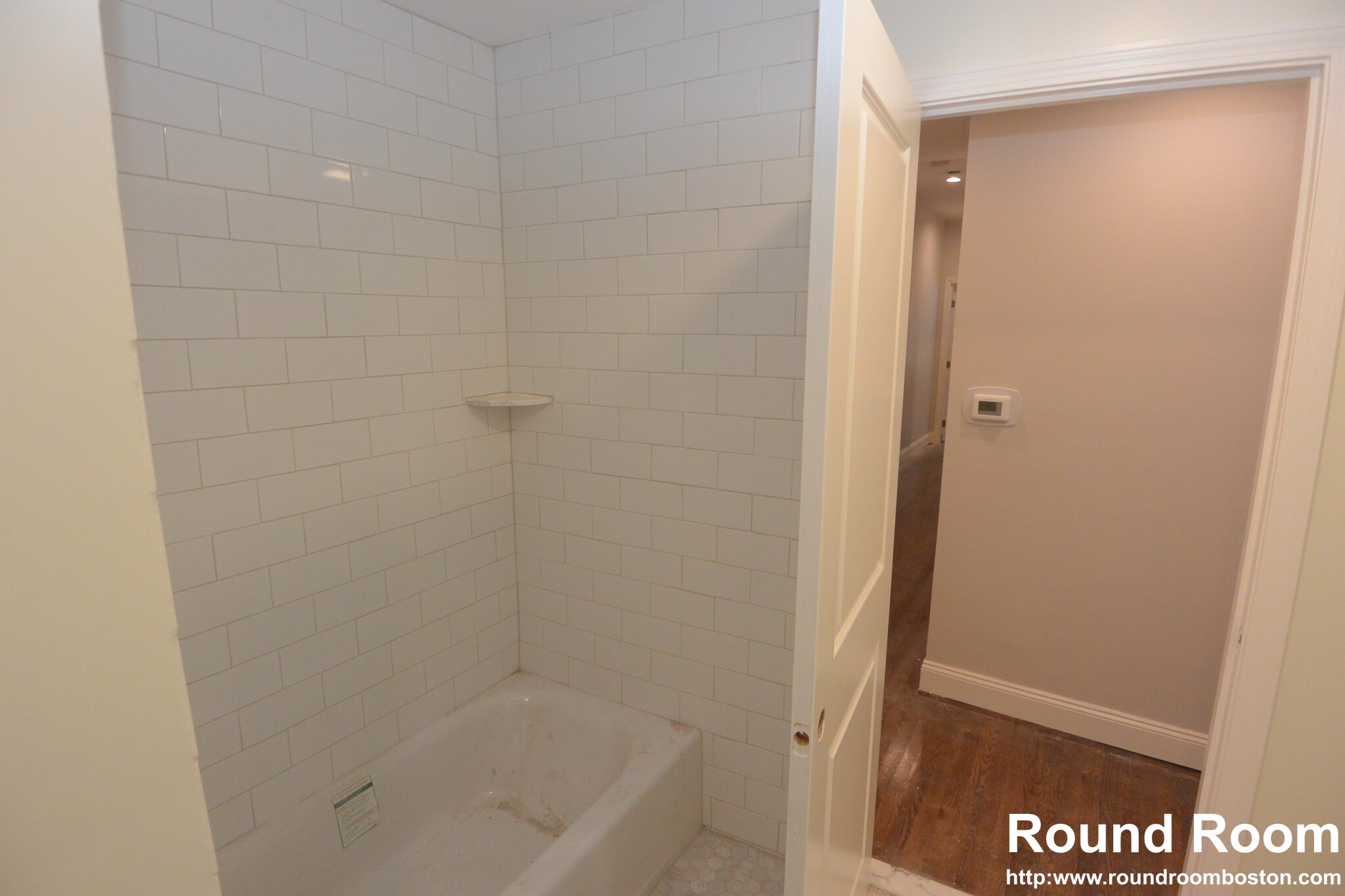 1712 Beacon St, Washington Square