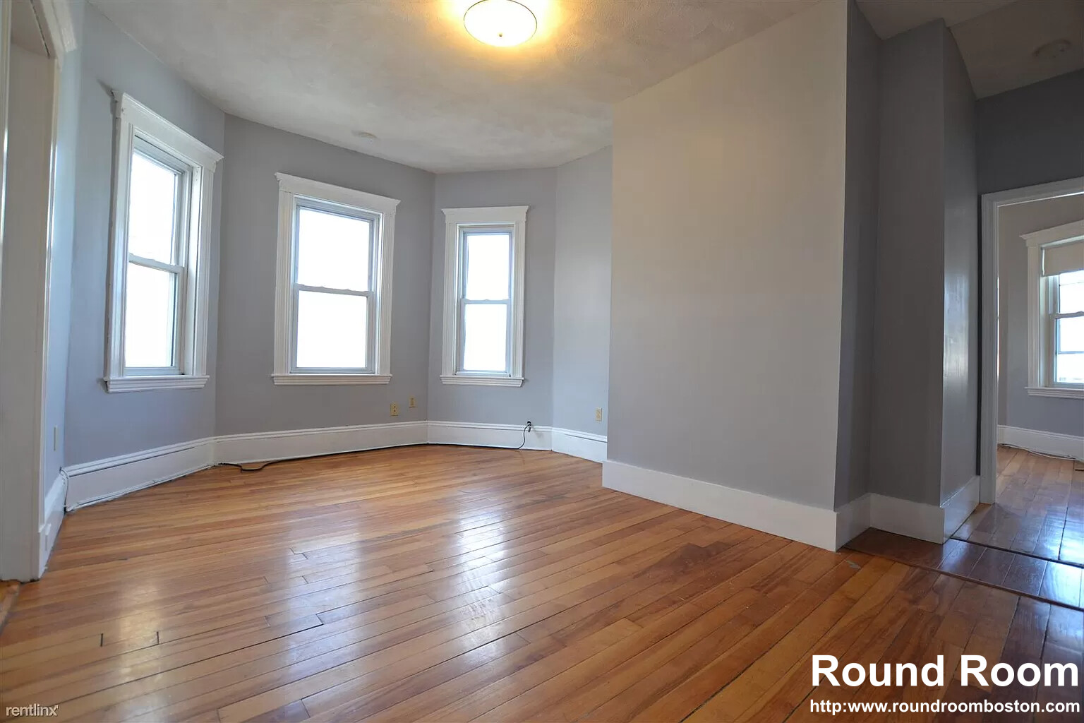 10 Brackett St, Oak Square