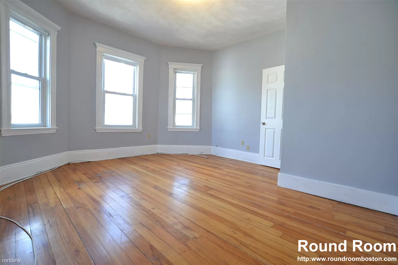 10 Brackett St, Oak Square