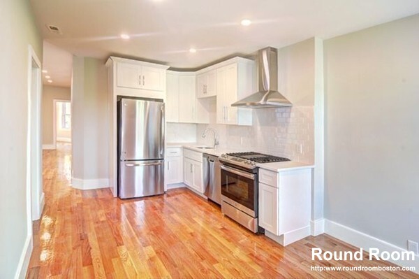 326 Chelsea St, East Boston