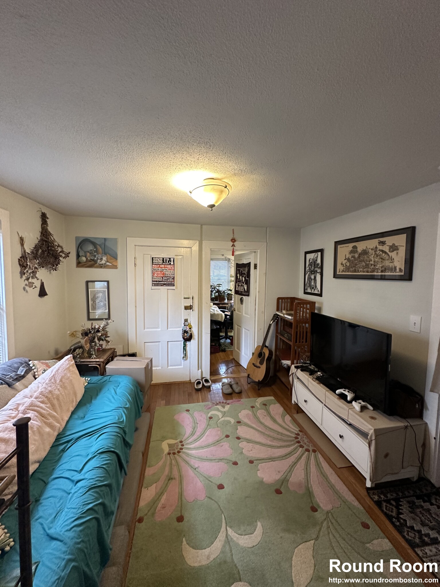 347 Market St, Oak Square