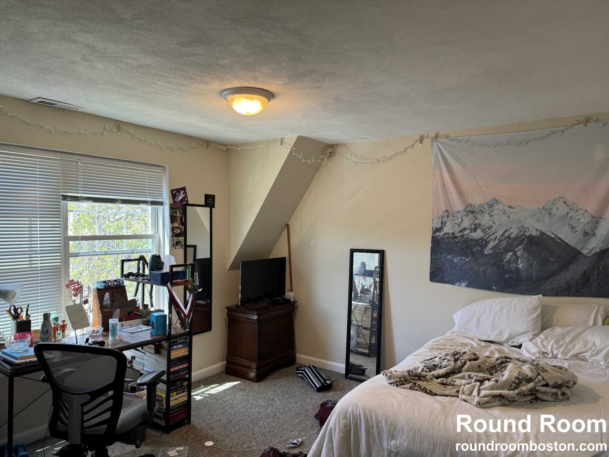 137 Glenville Ave, Allston