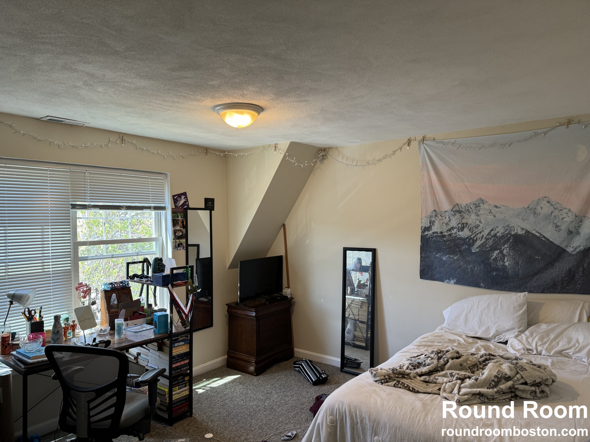 137 Glenville Ave, Allston