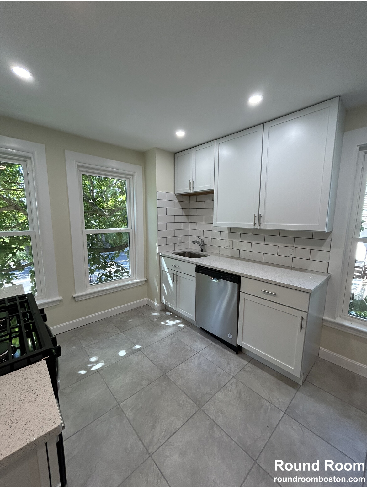 10 Royal St, Allston