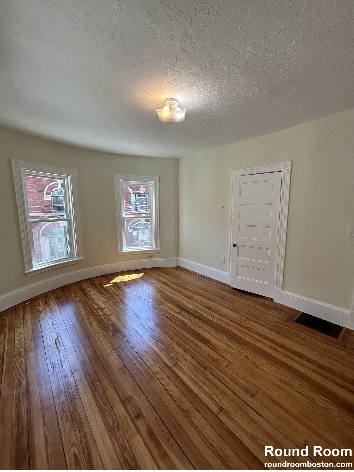 10 Royal St, Allston