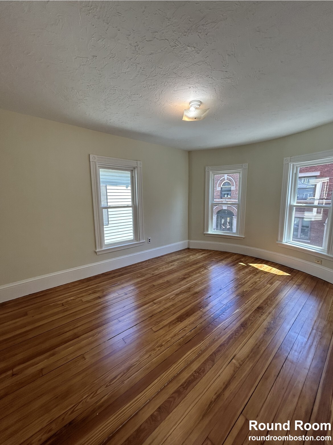 10 Royal St, Allston