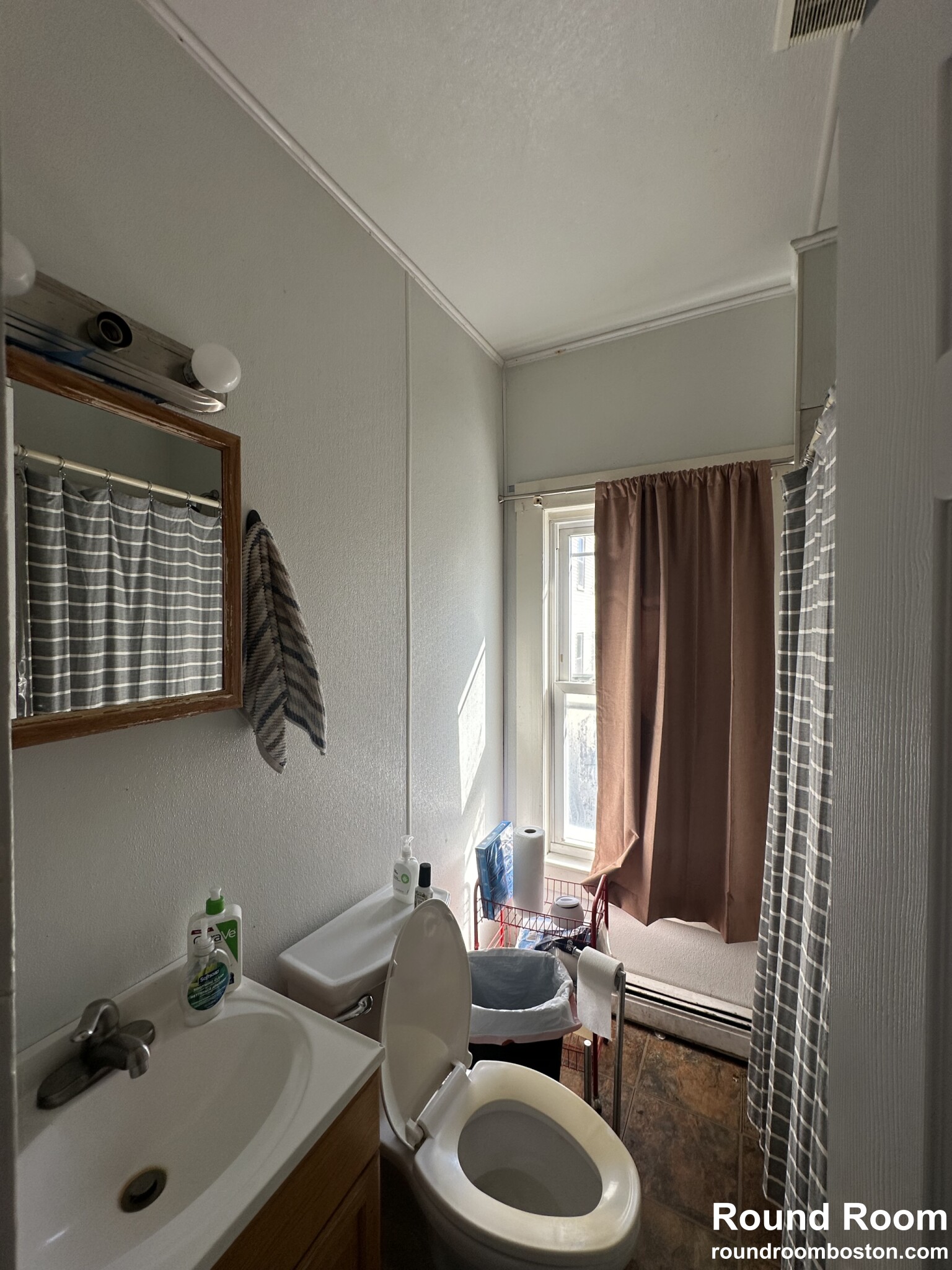 3 Folsom Ave, Mission Hill