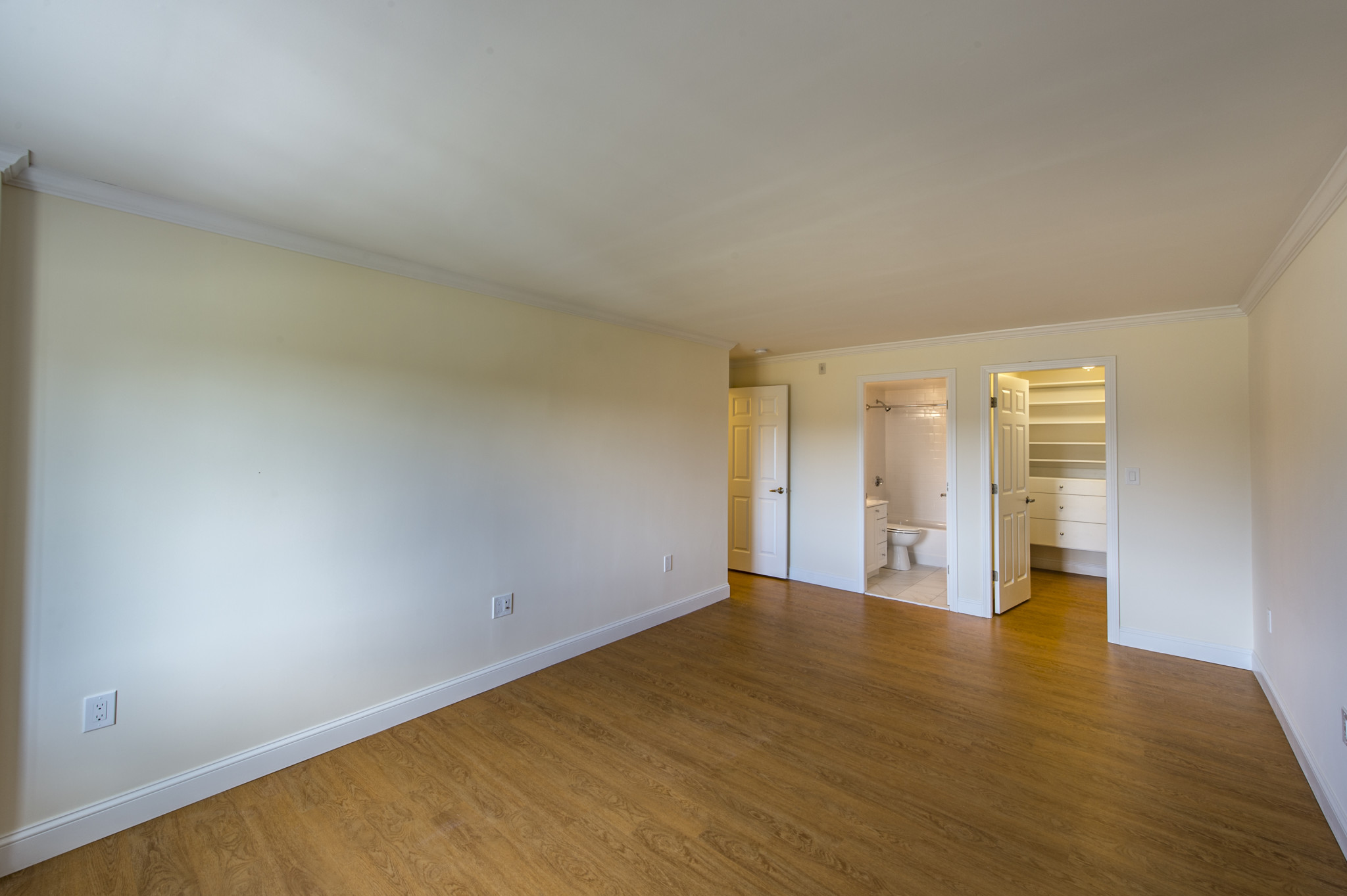 Photos of apartment on Worcester Rd.,Framingham MA 01702