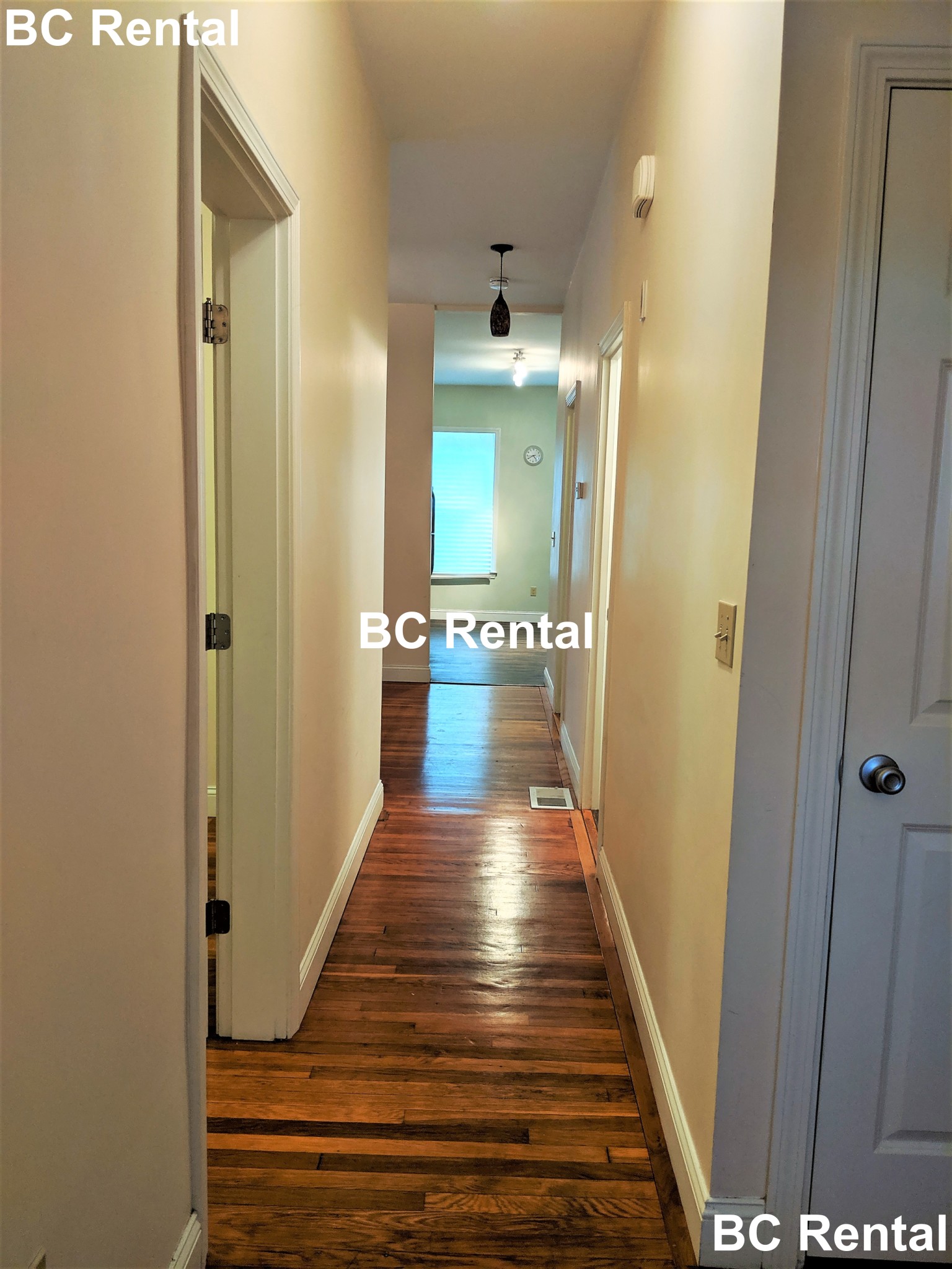 3.5 bed, 2 bath apartment for rent at 418 Mcgrath Hwy Unit 418, Prospect Hill — photo 4 of 10