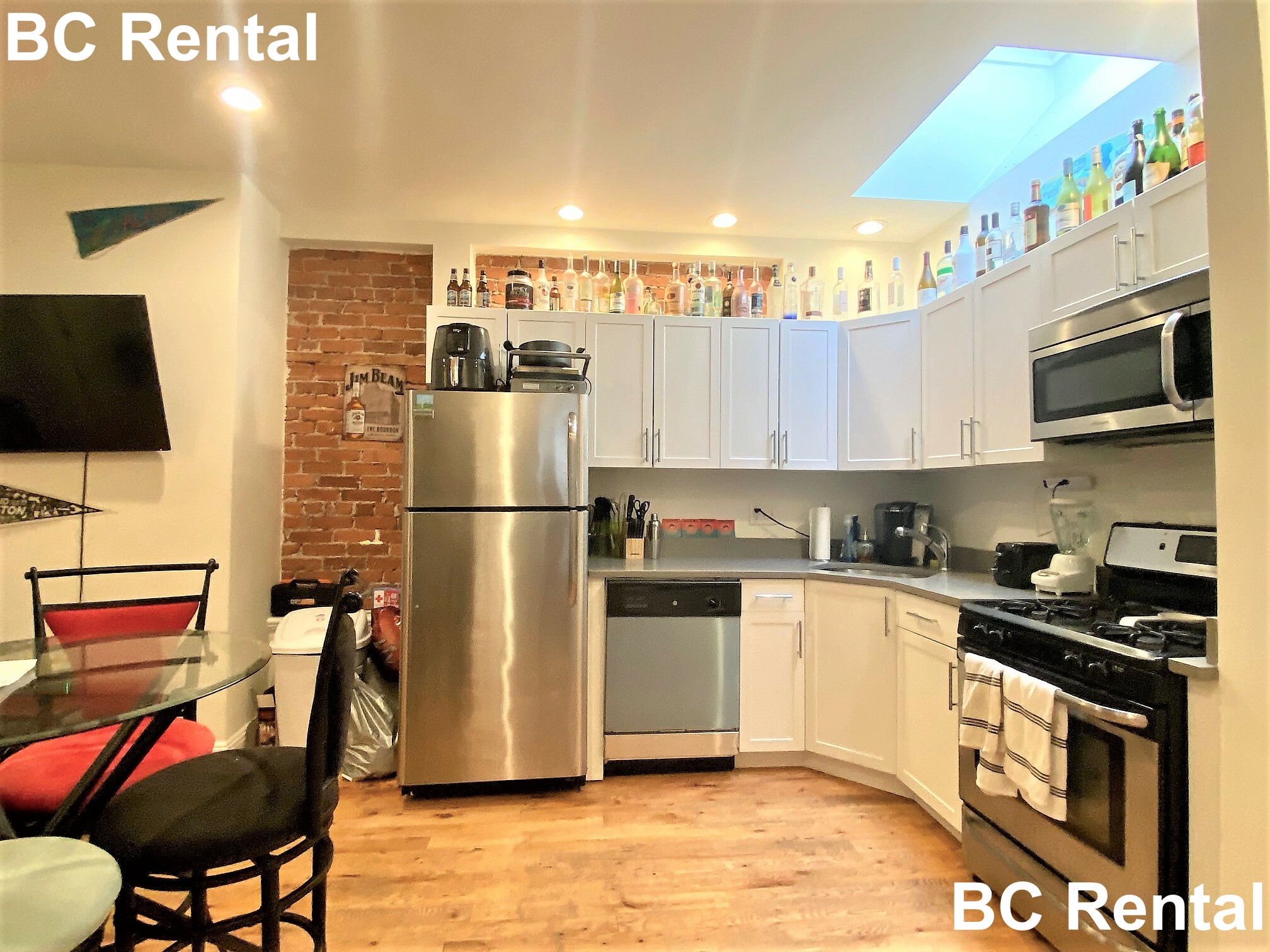 10 Brainerd Rd, Allston