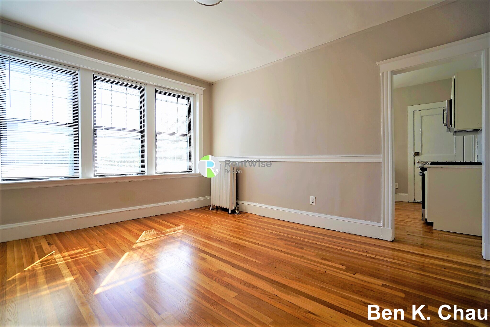 292 Harvard St, Central Square