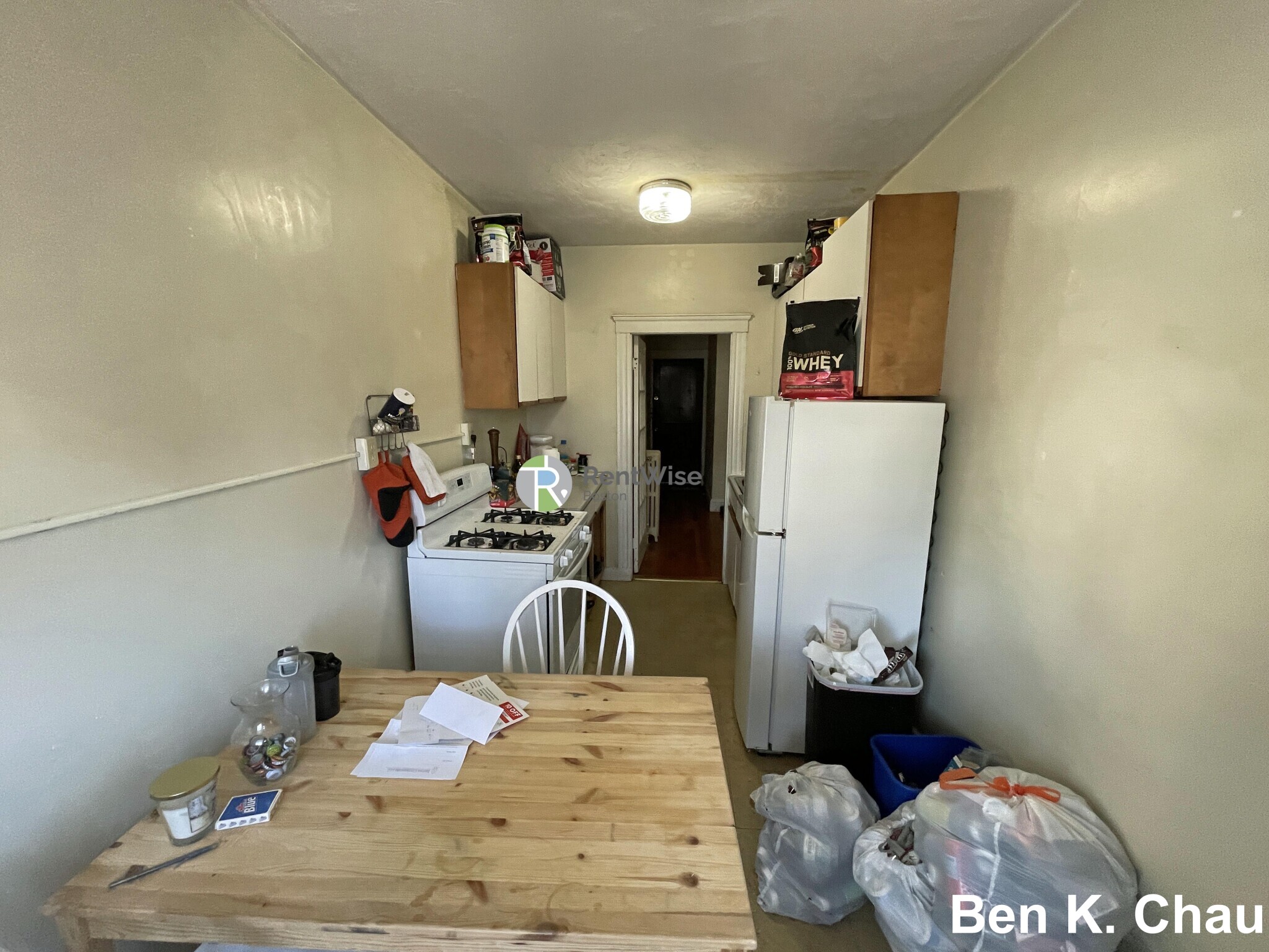 43 Linden St, Allston