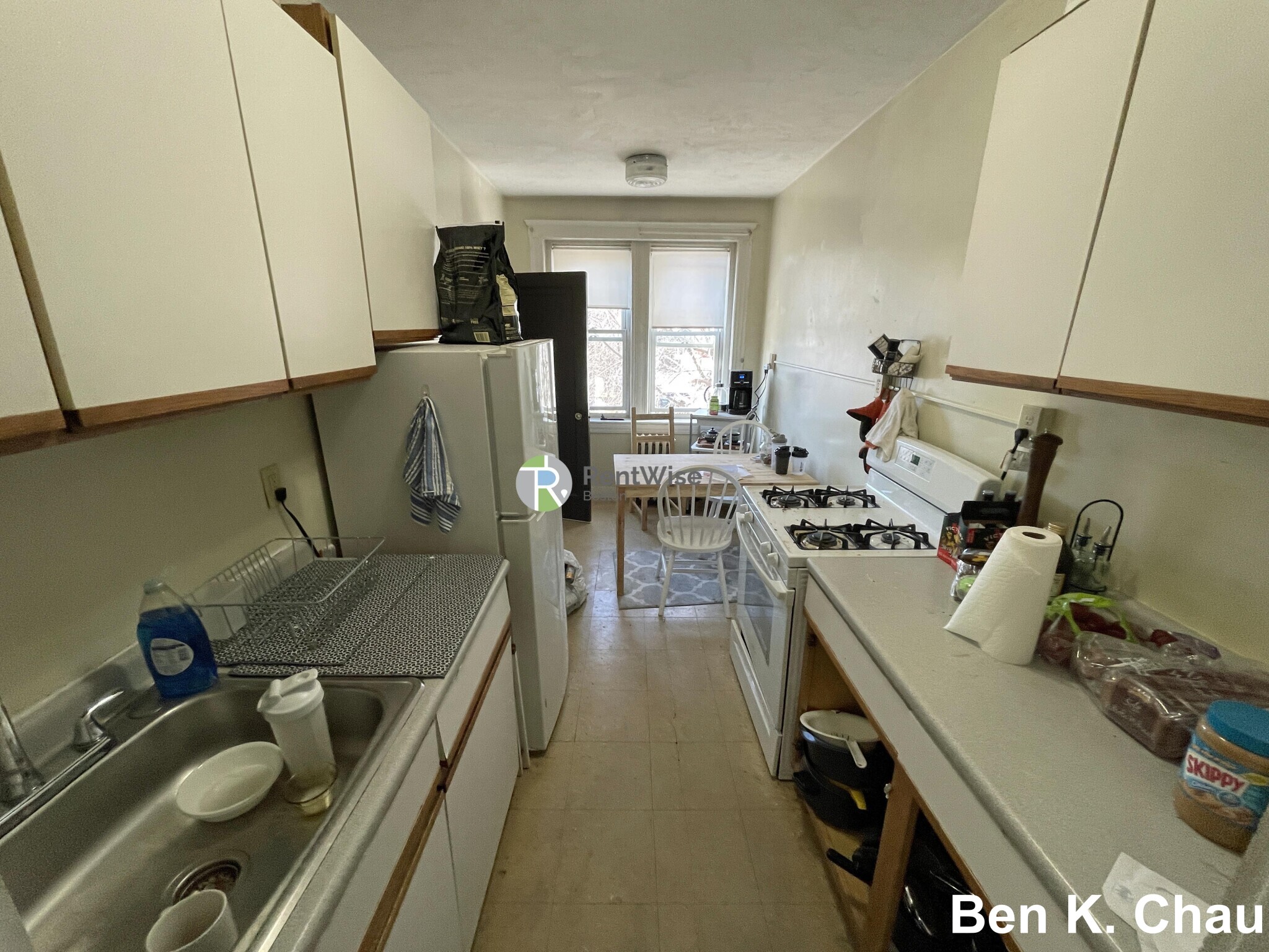 43 Linden St, Allston