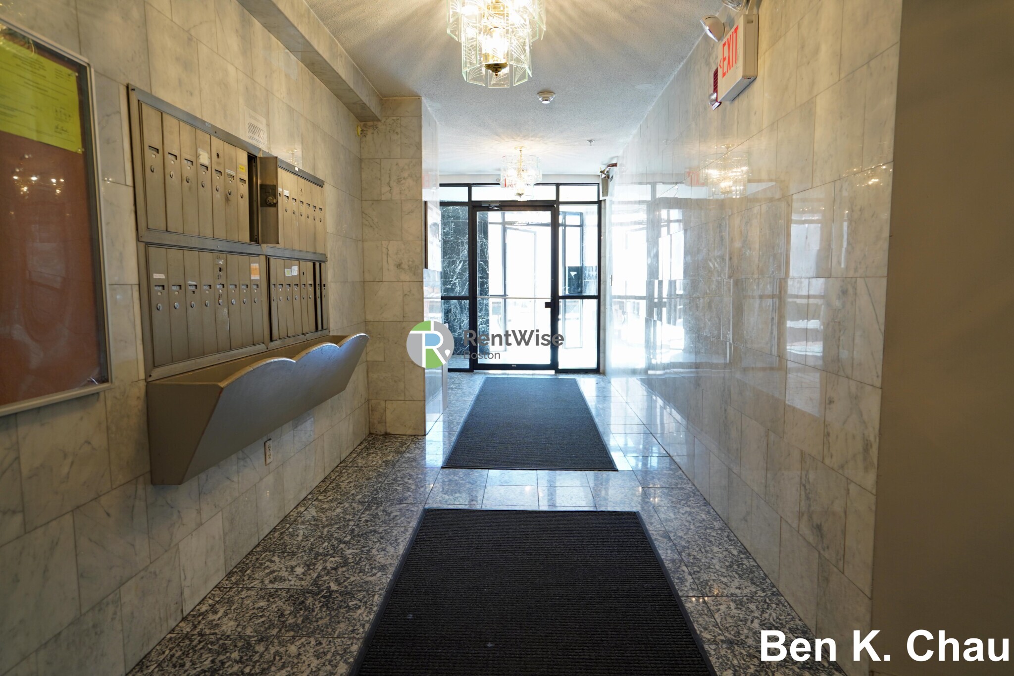 231 Harrison Ave, Chinatown