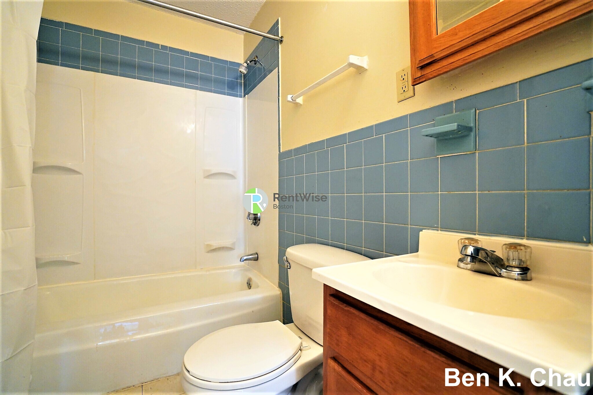 1132 Commonwealth Ave, Allston