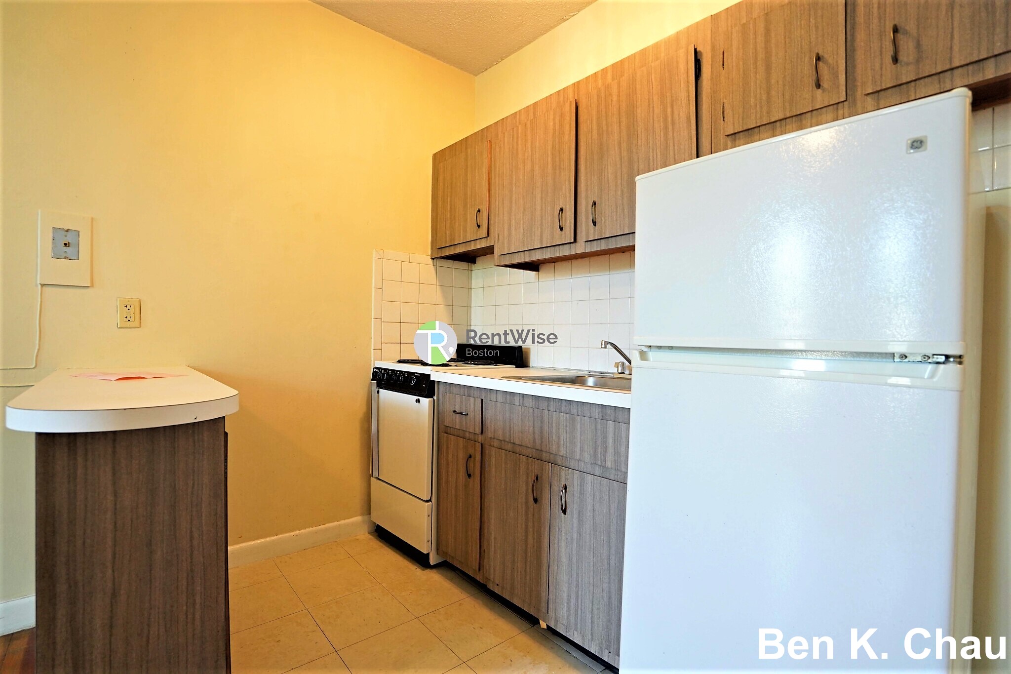 1132 Commonwealth Ave, Allston