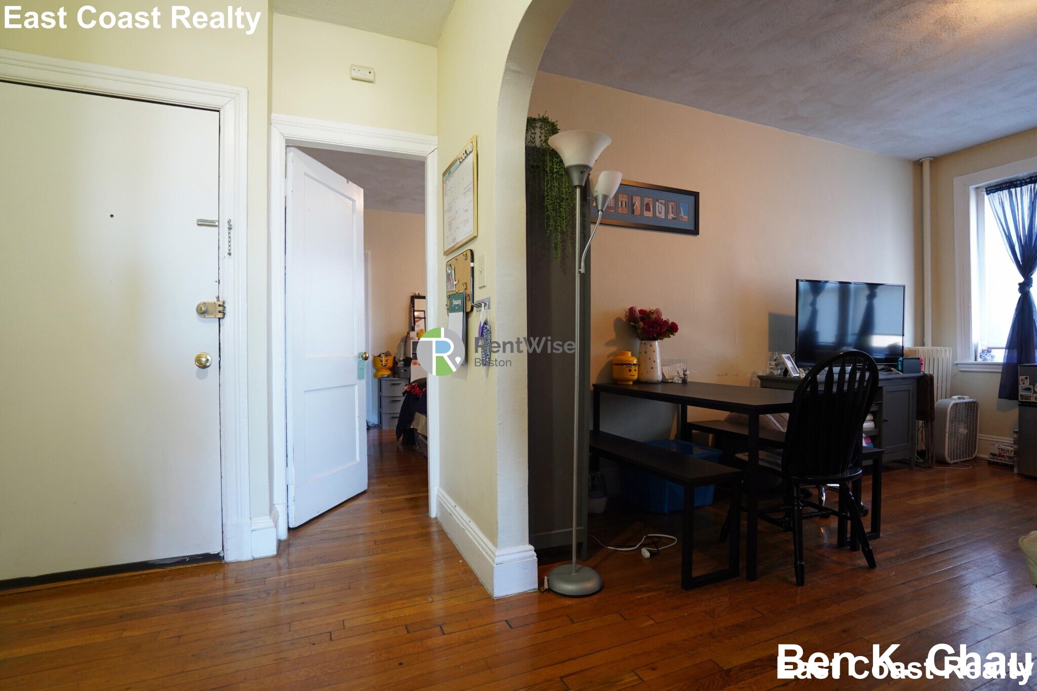 45 Chestnut Hill Ave, Brighton