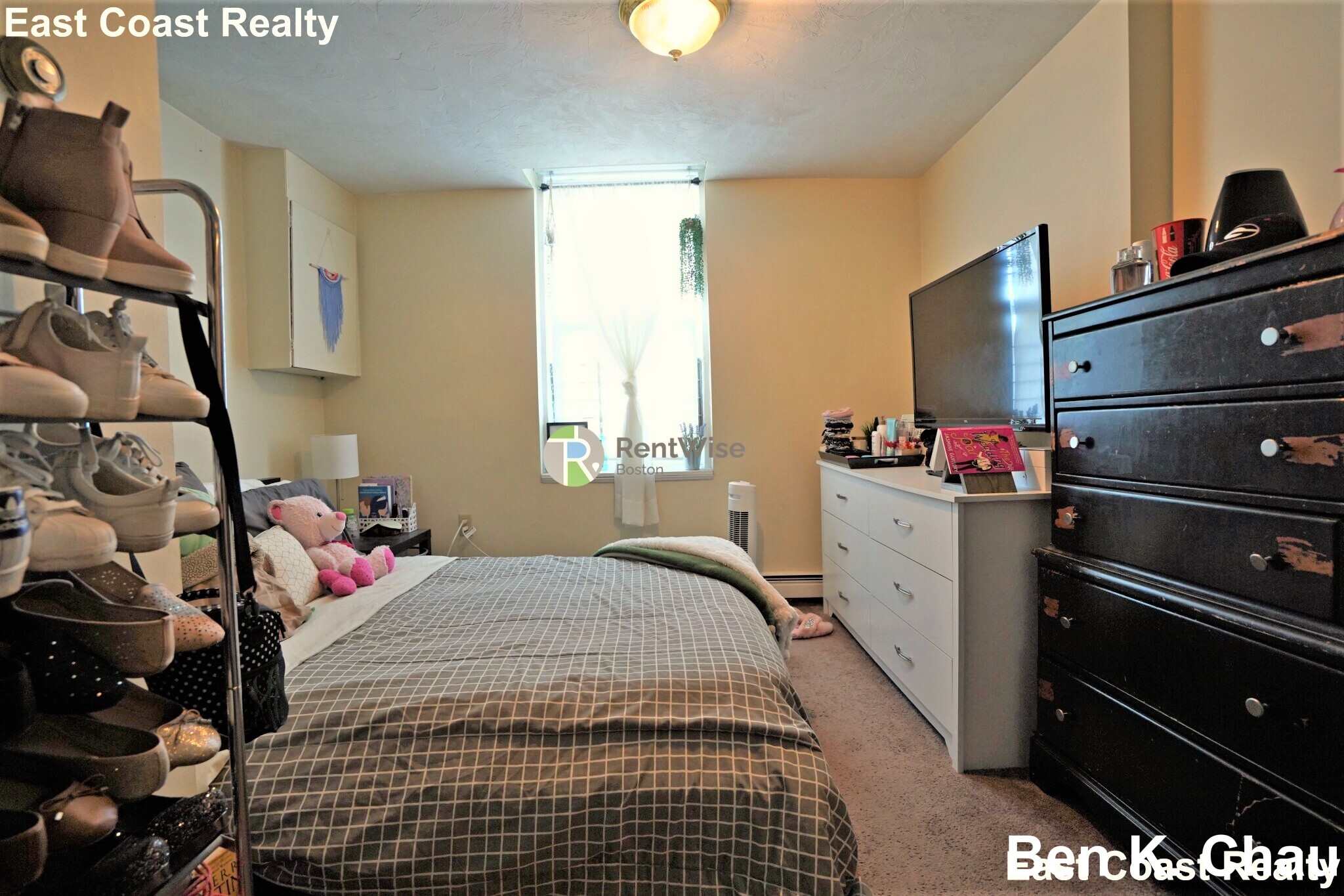 45 Chestnut Hill Ave, Brighton