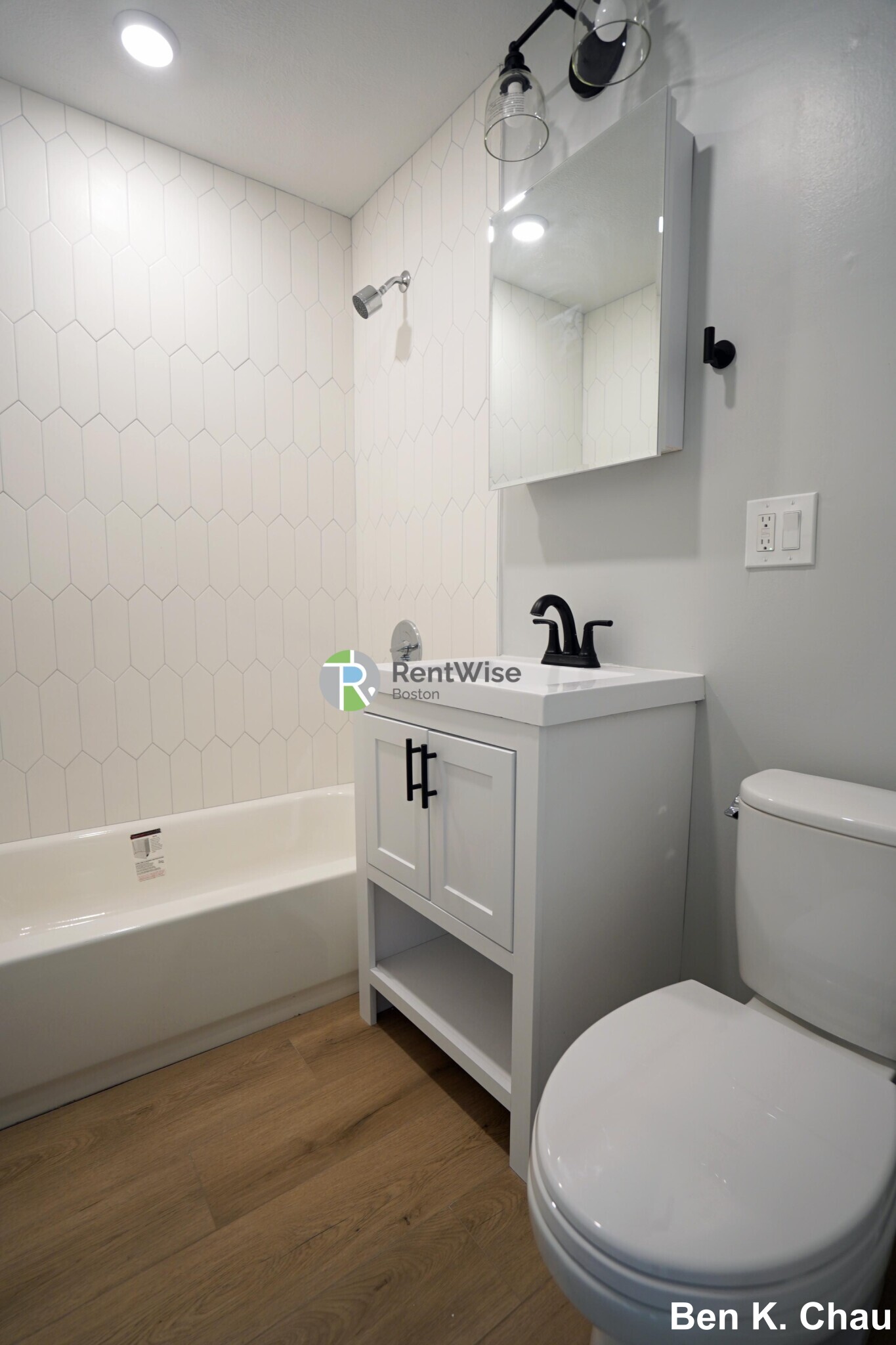 746 East 6th St, South Boston