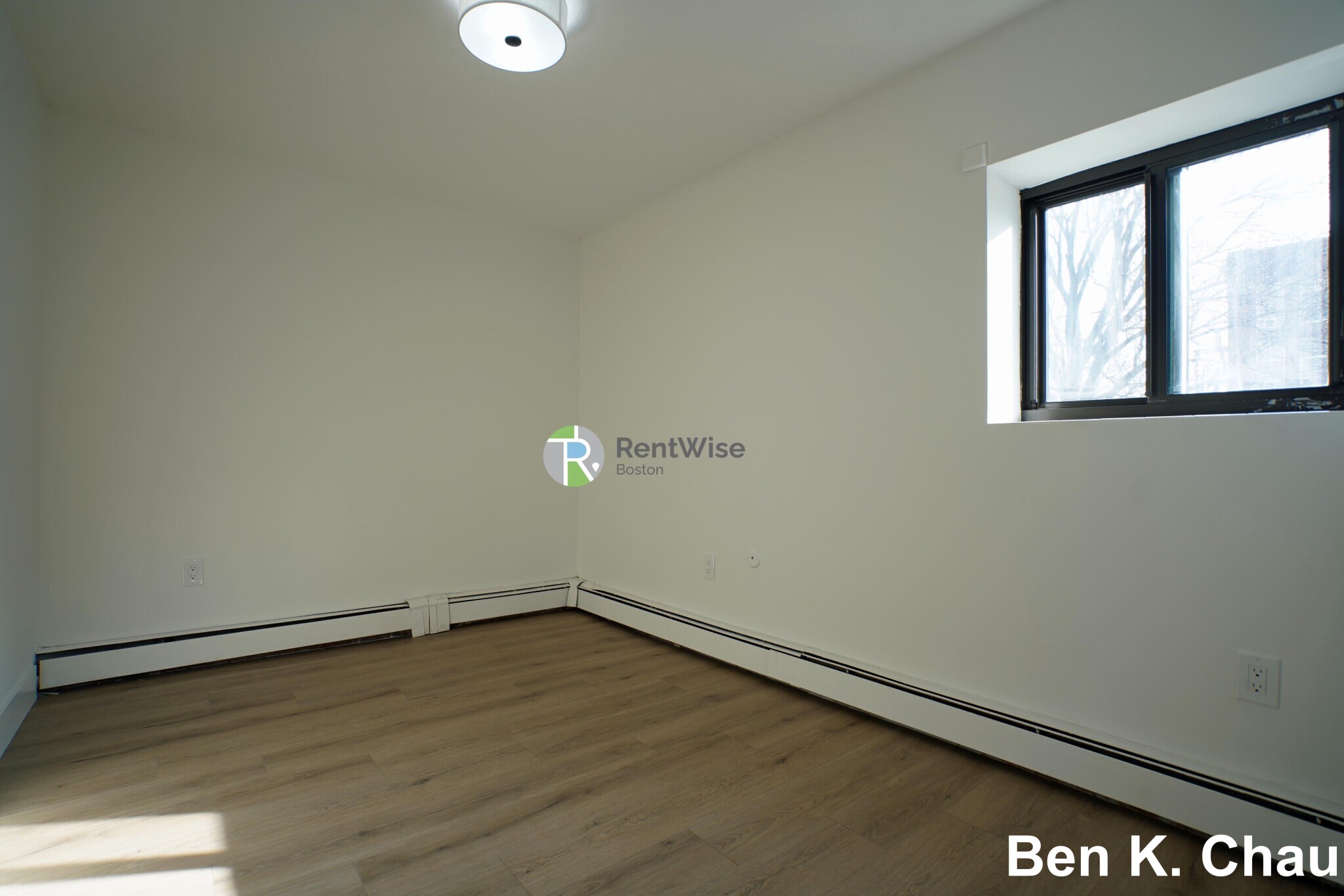 746 East 6th St, South Boston