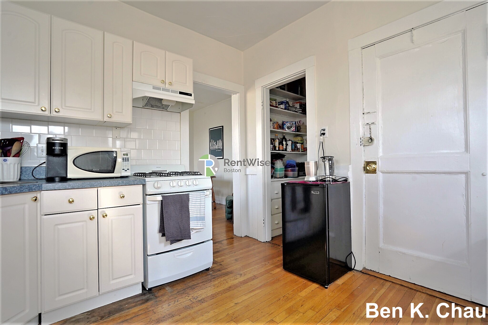 294 Harvard St, Central Square