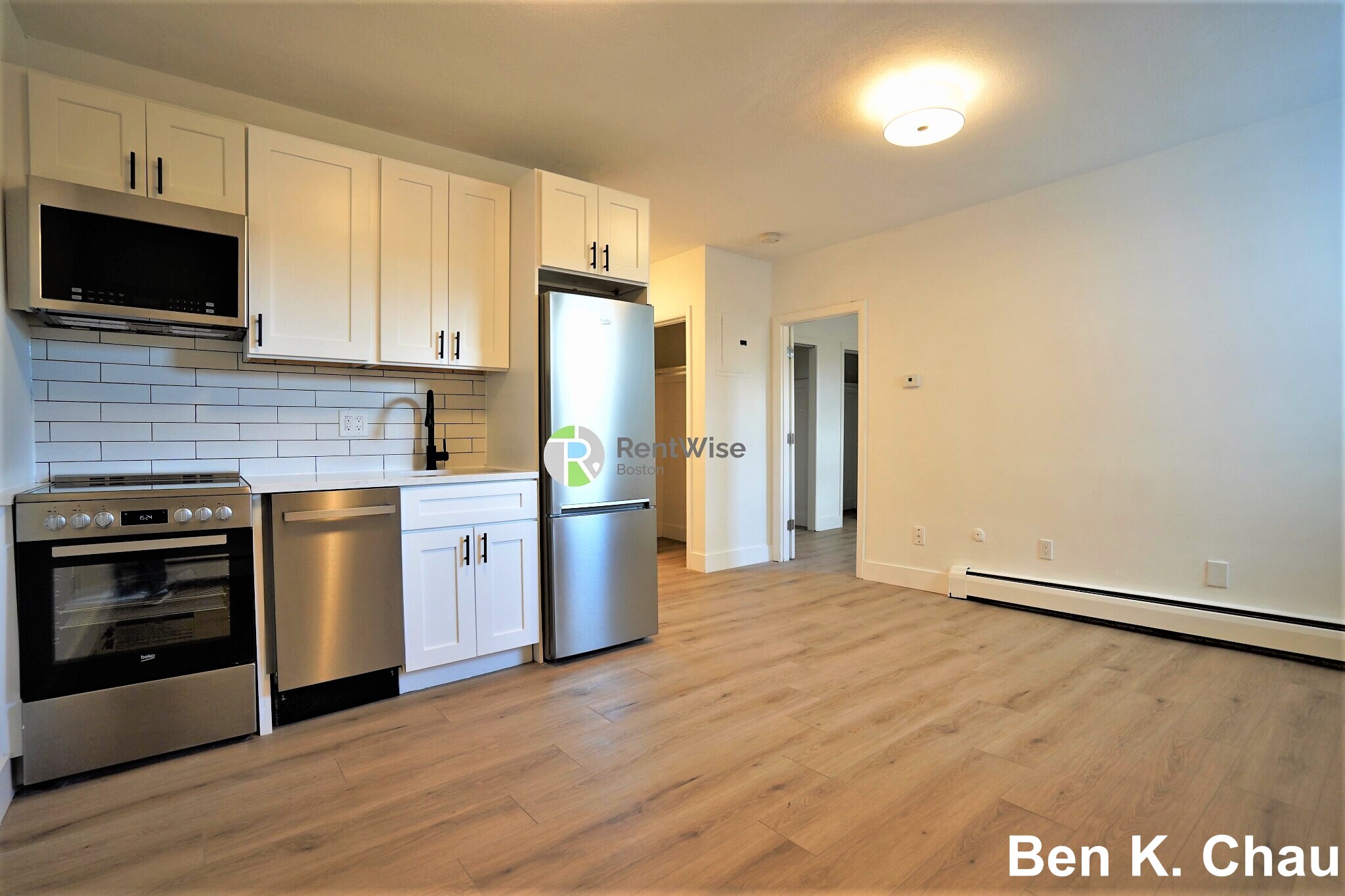 740 7th St, South Boston