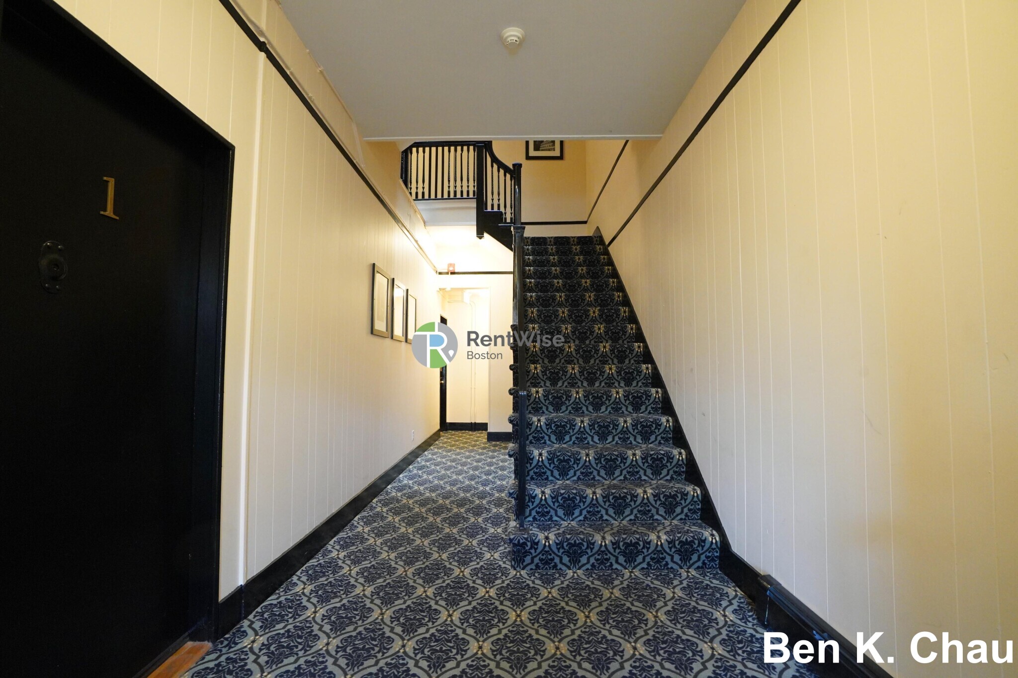 1055 Beacon St, Coolidge Corner