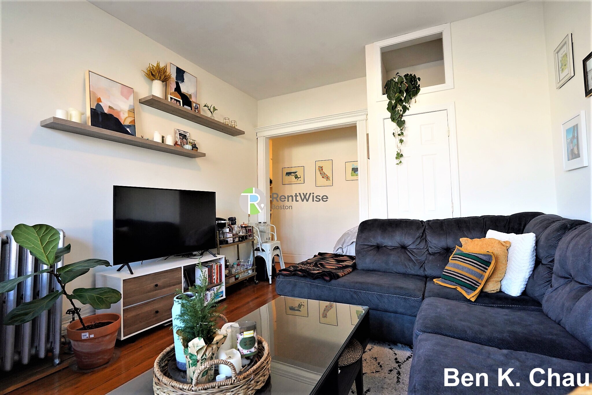 1298 Commonwealth Ave, Allston