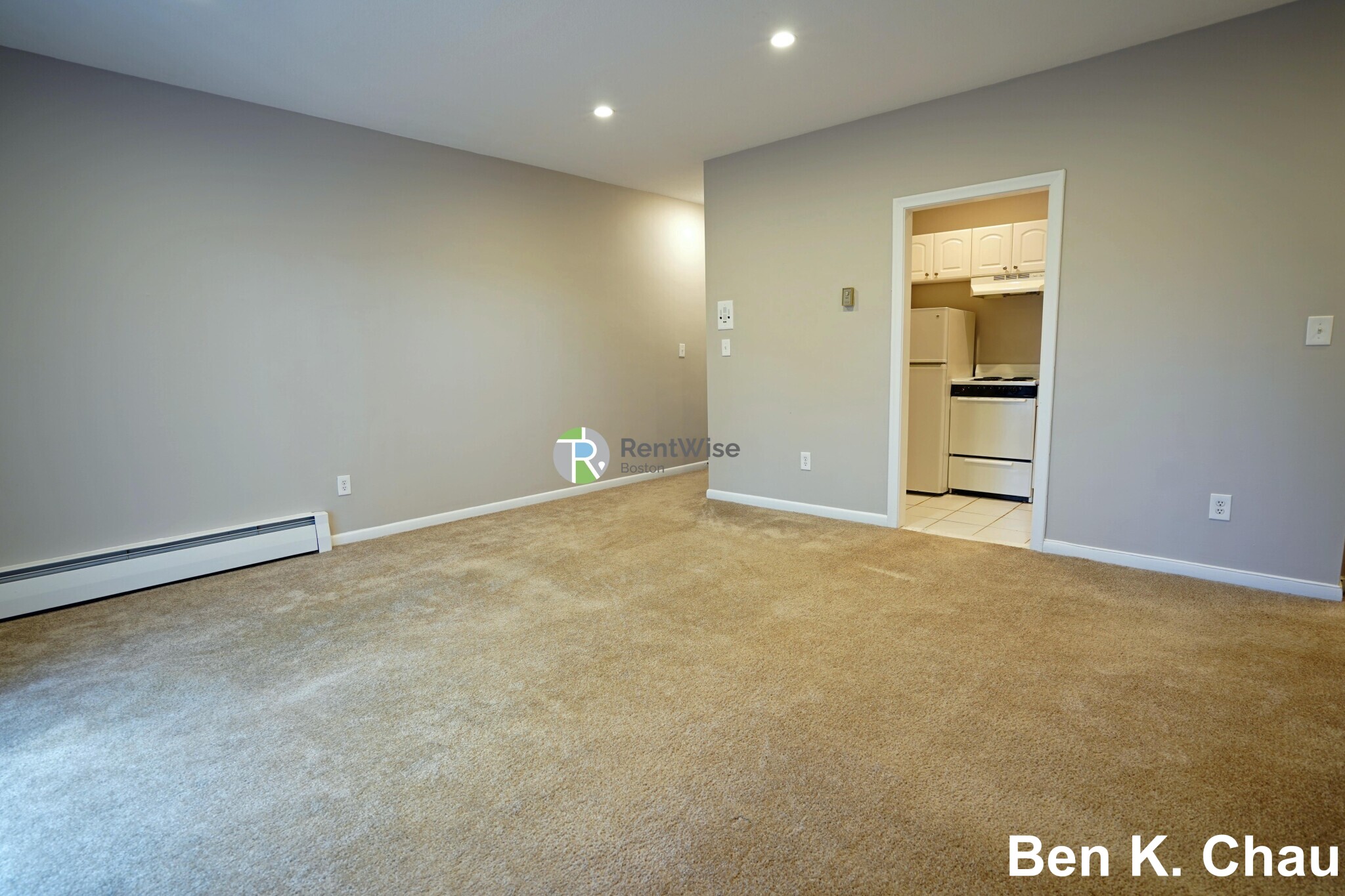 77 Mason Ter, Coolidge Corner