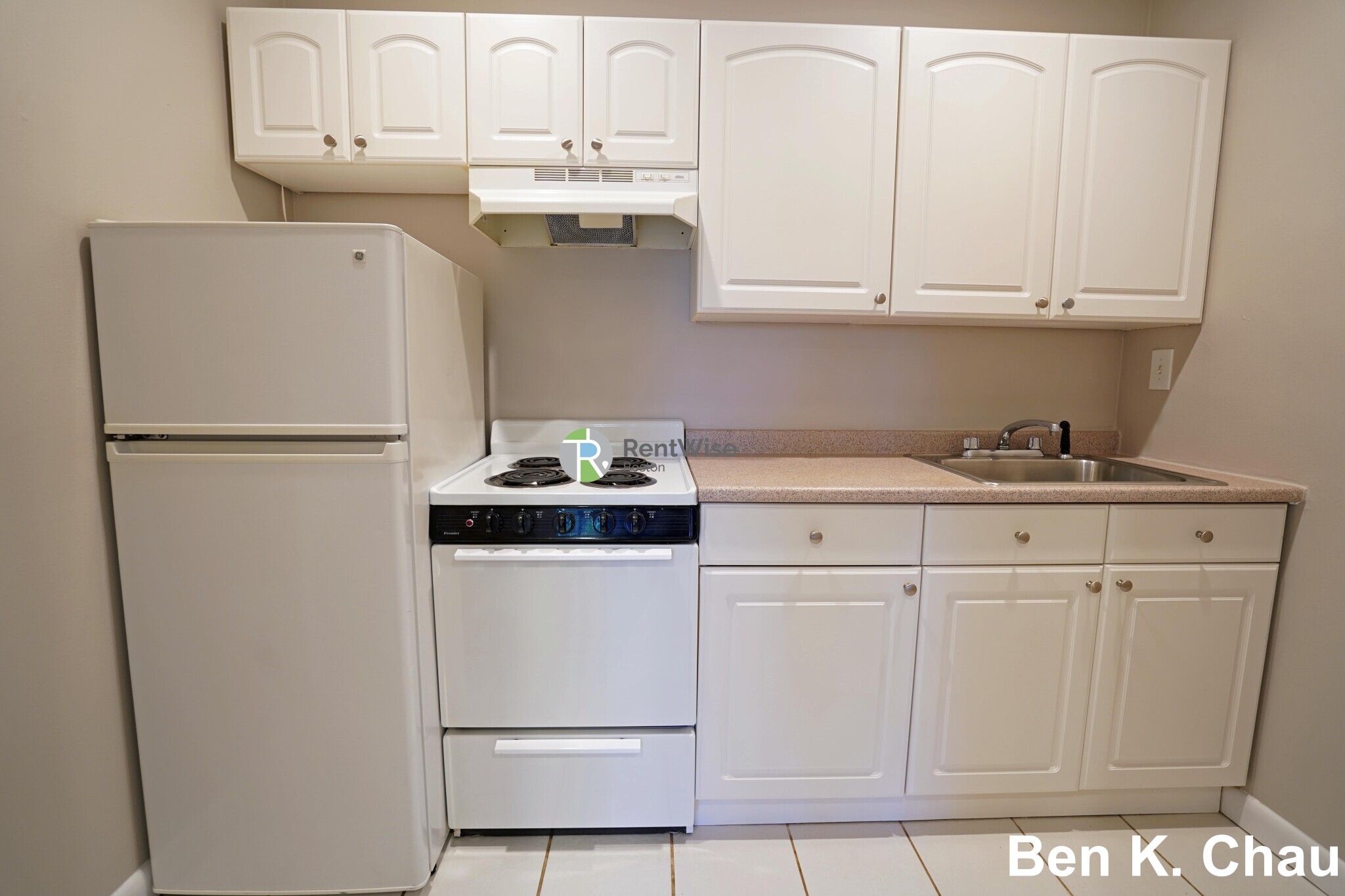 77 Mason Ter, Coolidge Corner