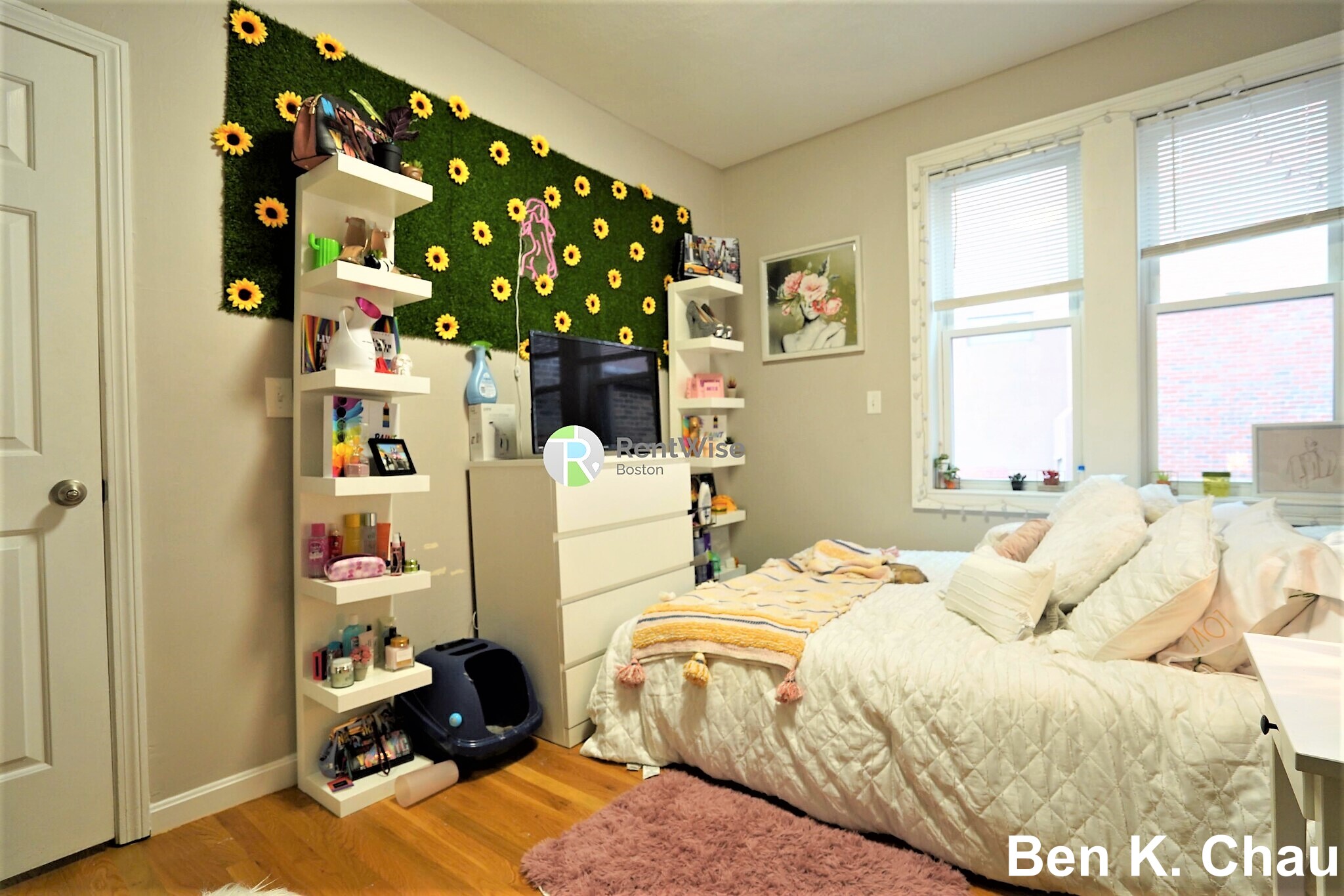 5 Lorraine Ter, Allston