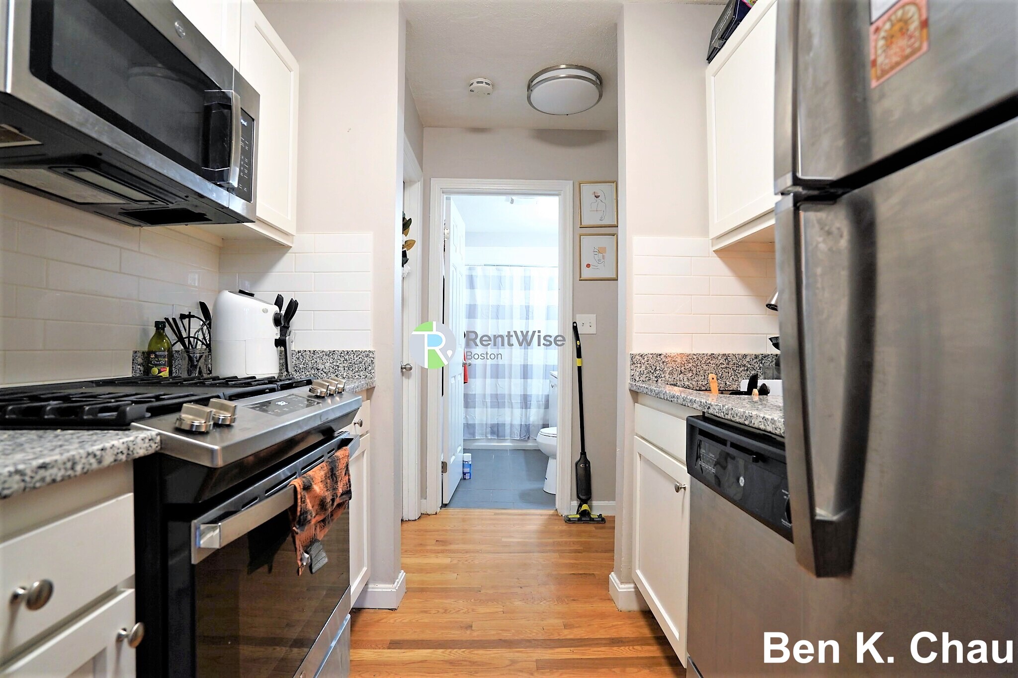 5 Lorraine Ter, Allston