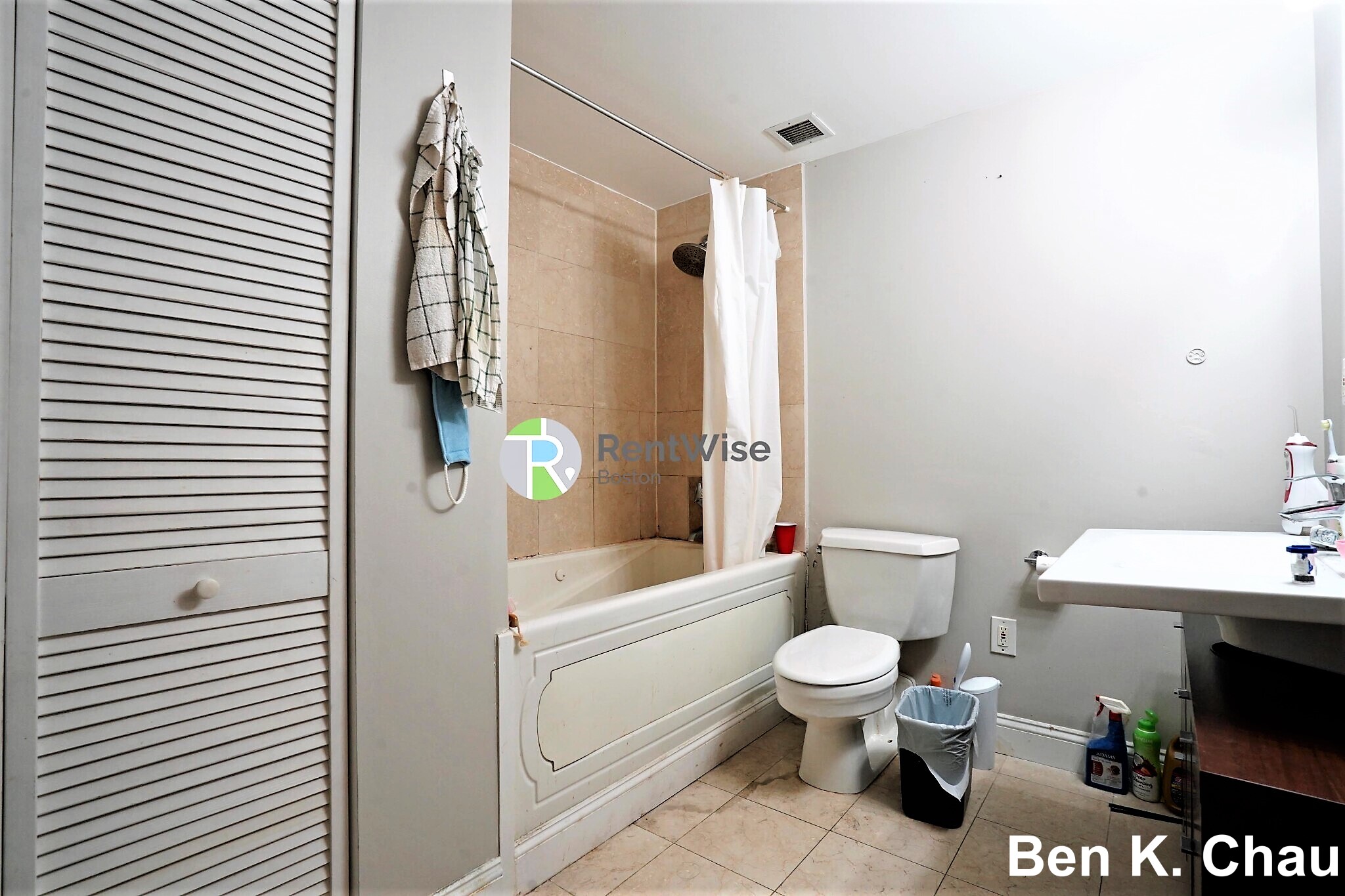 15 North Beacon St, Allston