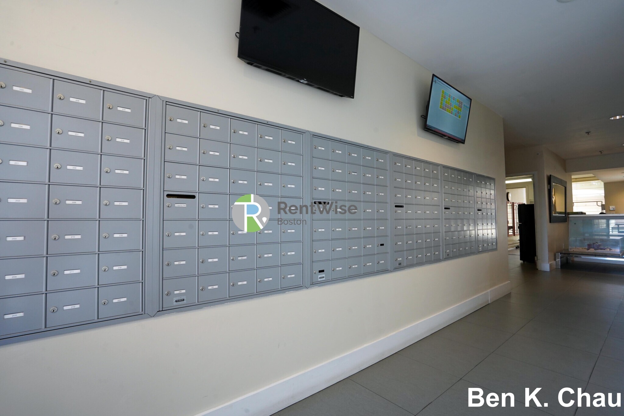 15 North Beacon St, Allston