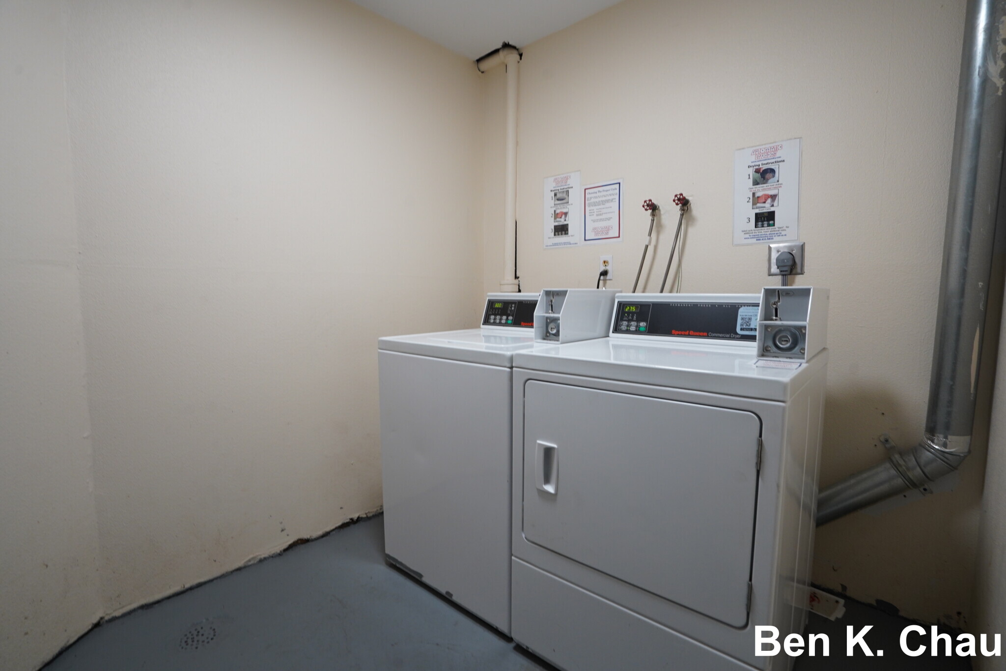 394 Langley Rd, Newton