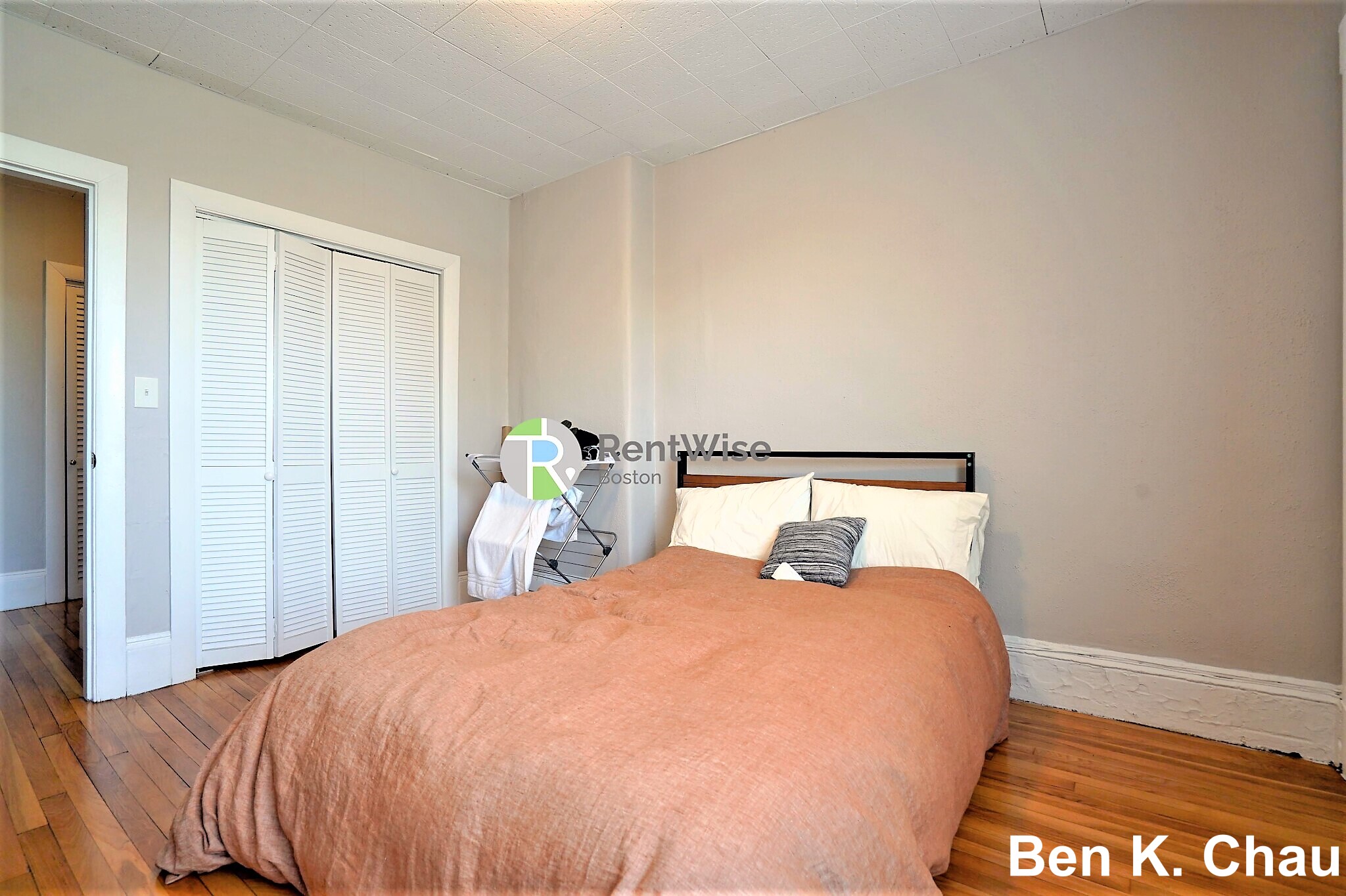 1455 Beacon St, Coolidge Corner