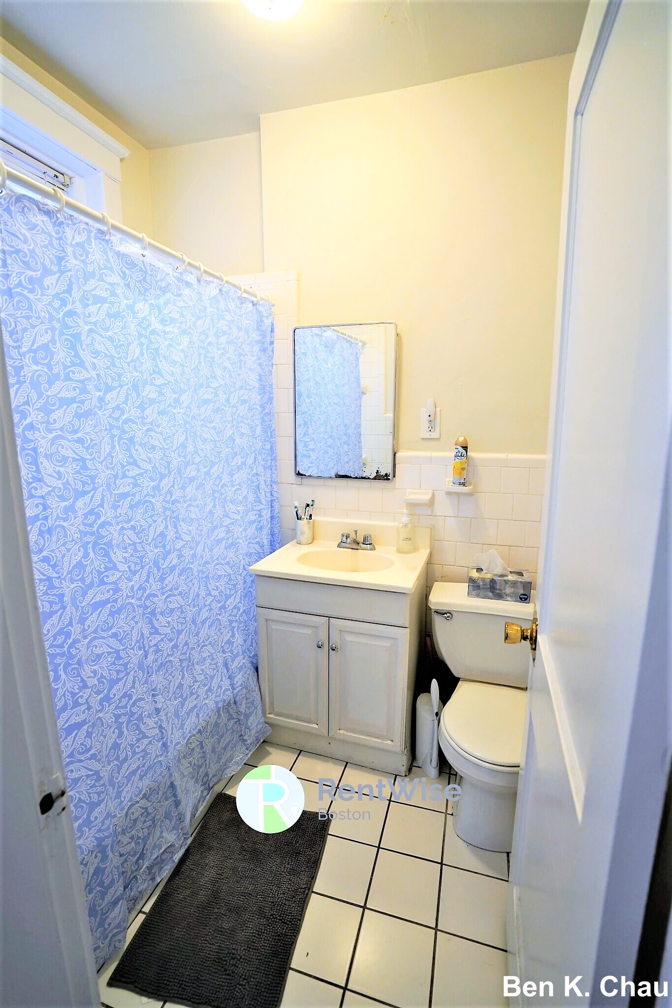 292 Harvard St, Central Square