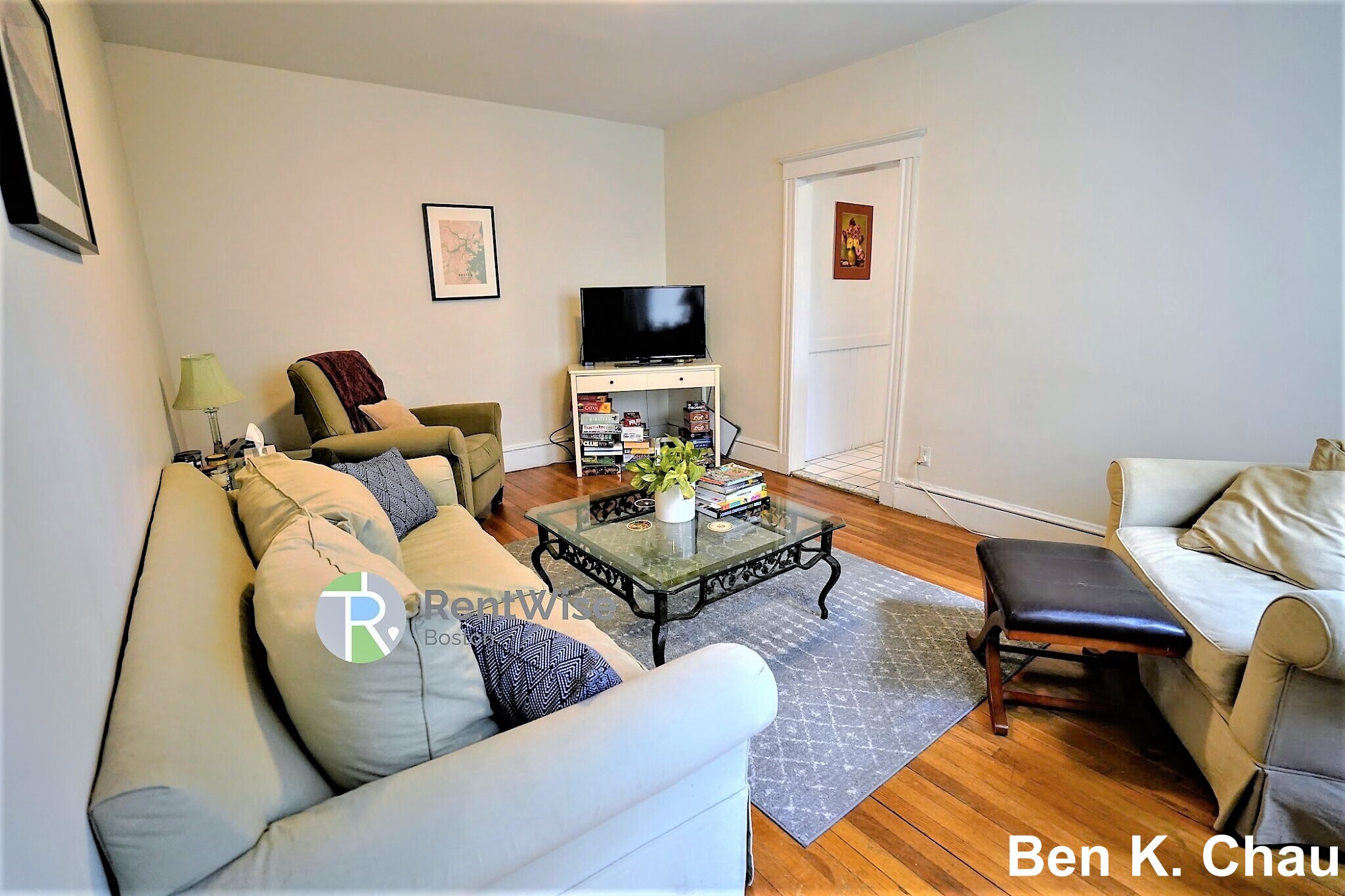 292 Harvard St, Central Square