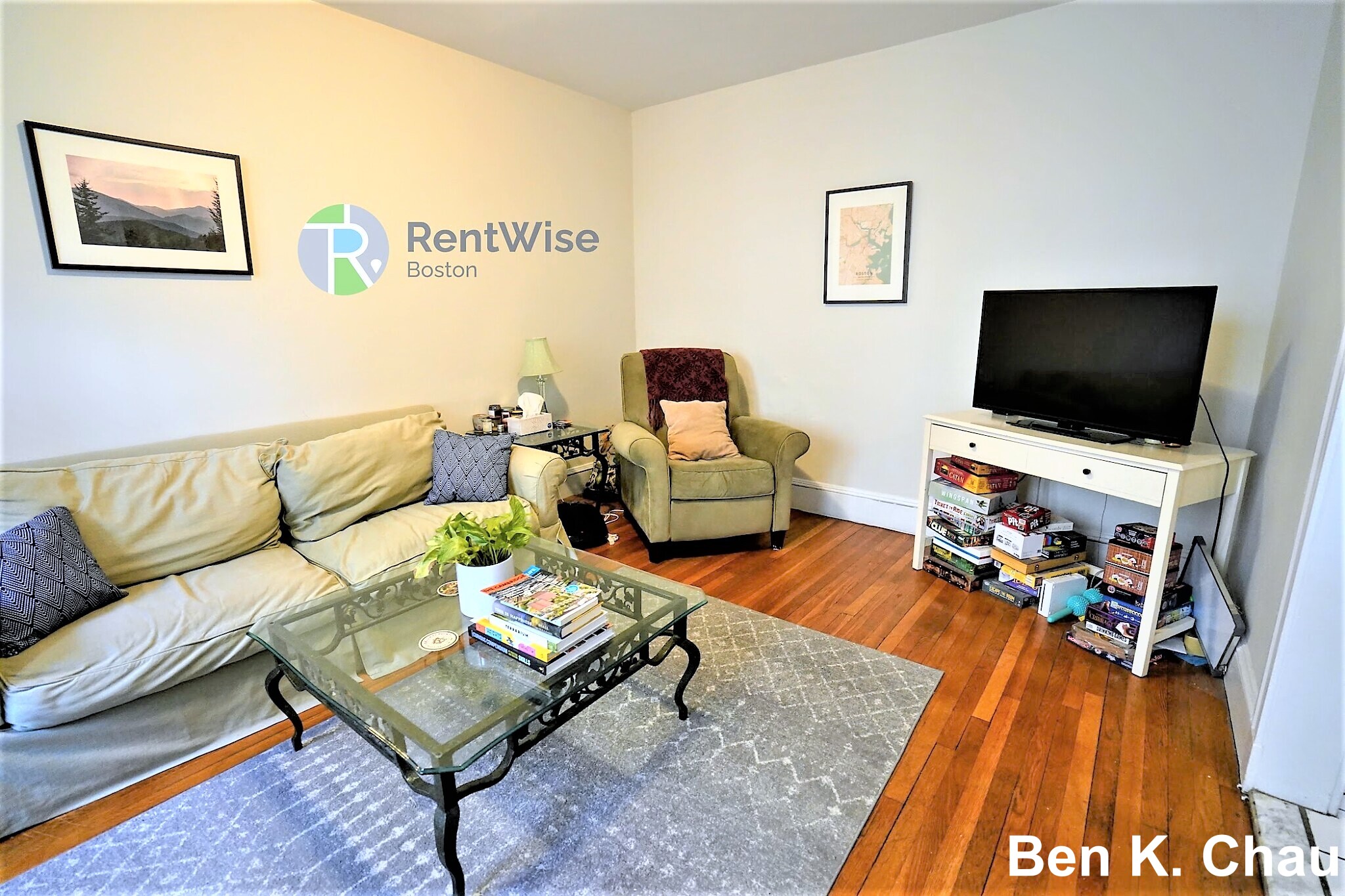 292 Harvard St, Central Square