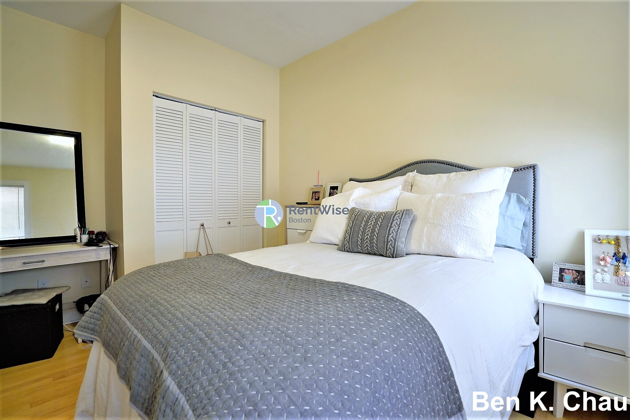 7 Lorraine Ter, Allston