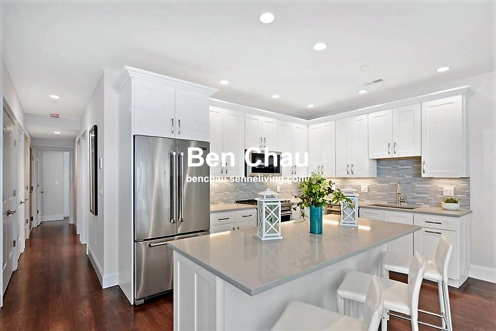 141 6th St, South Boston