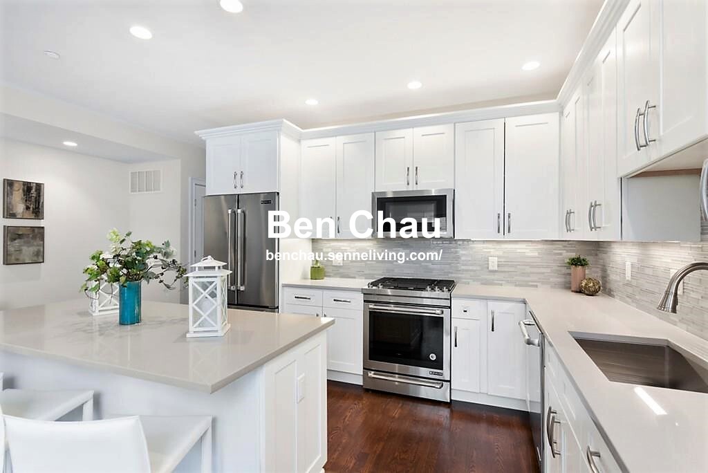 141 6th St, South Boston