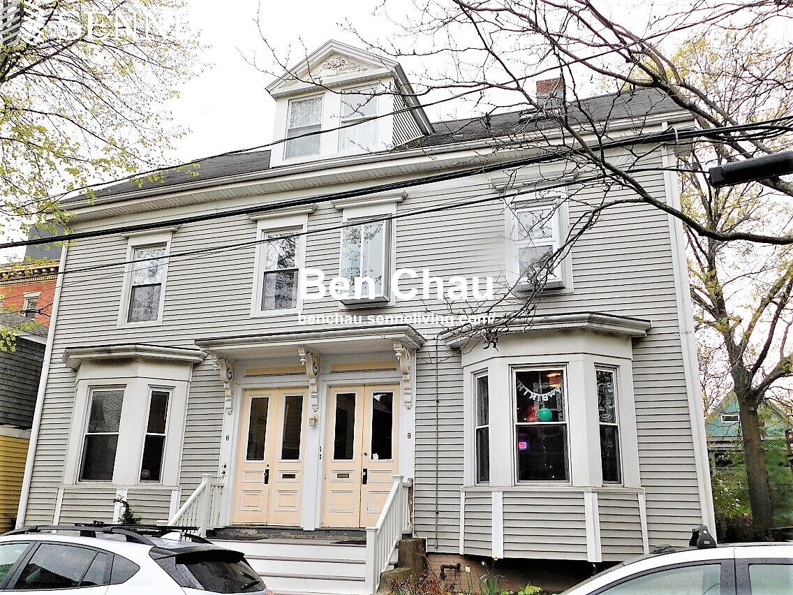 8 Kelly Rd, Cambridgeport