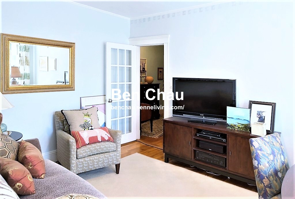 1699 Cambridge St, Harvard Square