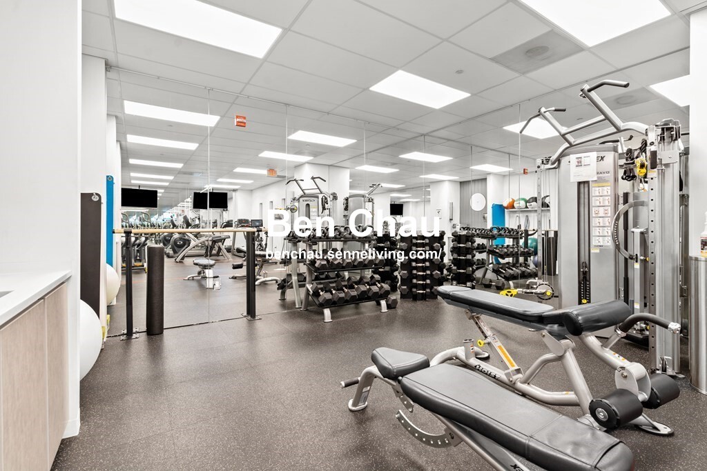 234 Causeway St, West End