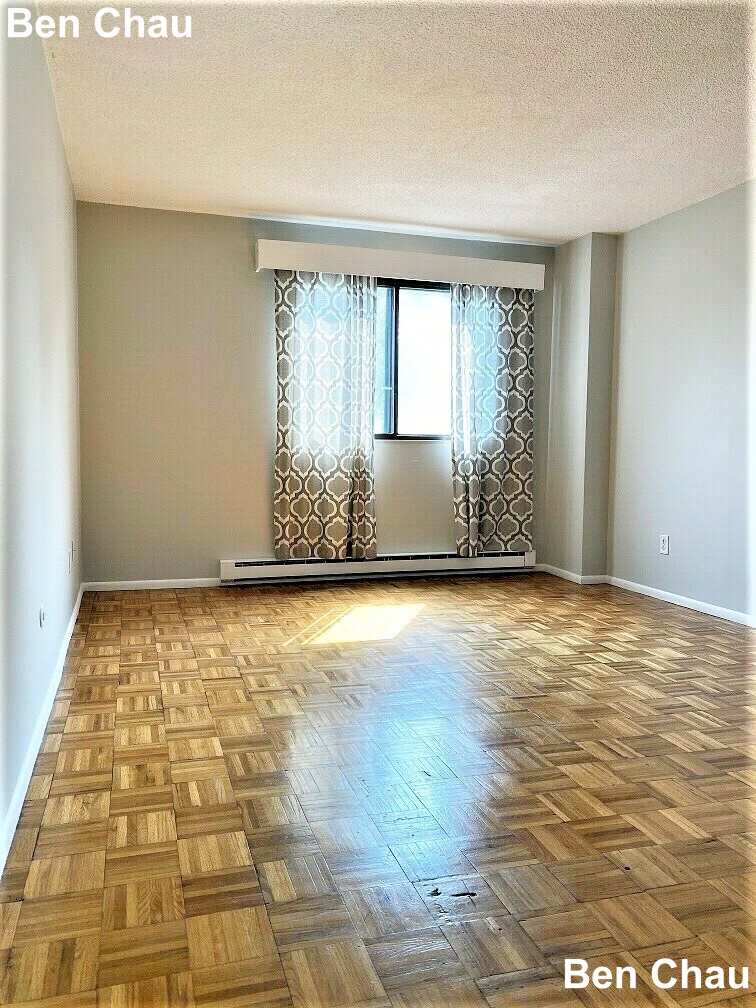 2353 Massachusetts Ave, North Cambridge