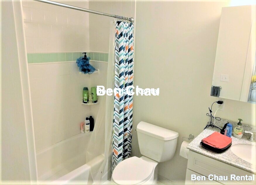 22 Concord Ave, Inman Square