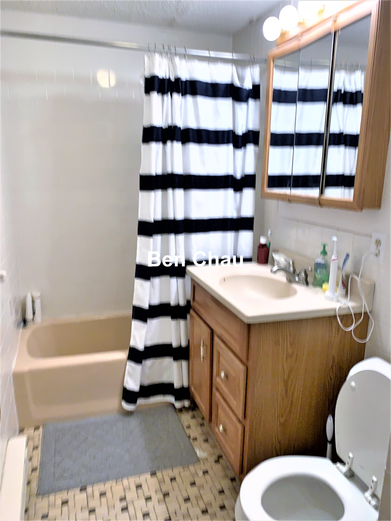 94 Beacon St, Ward Two