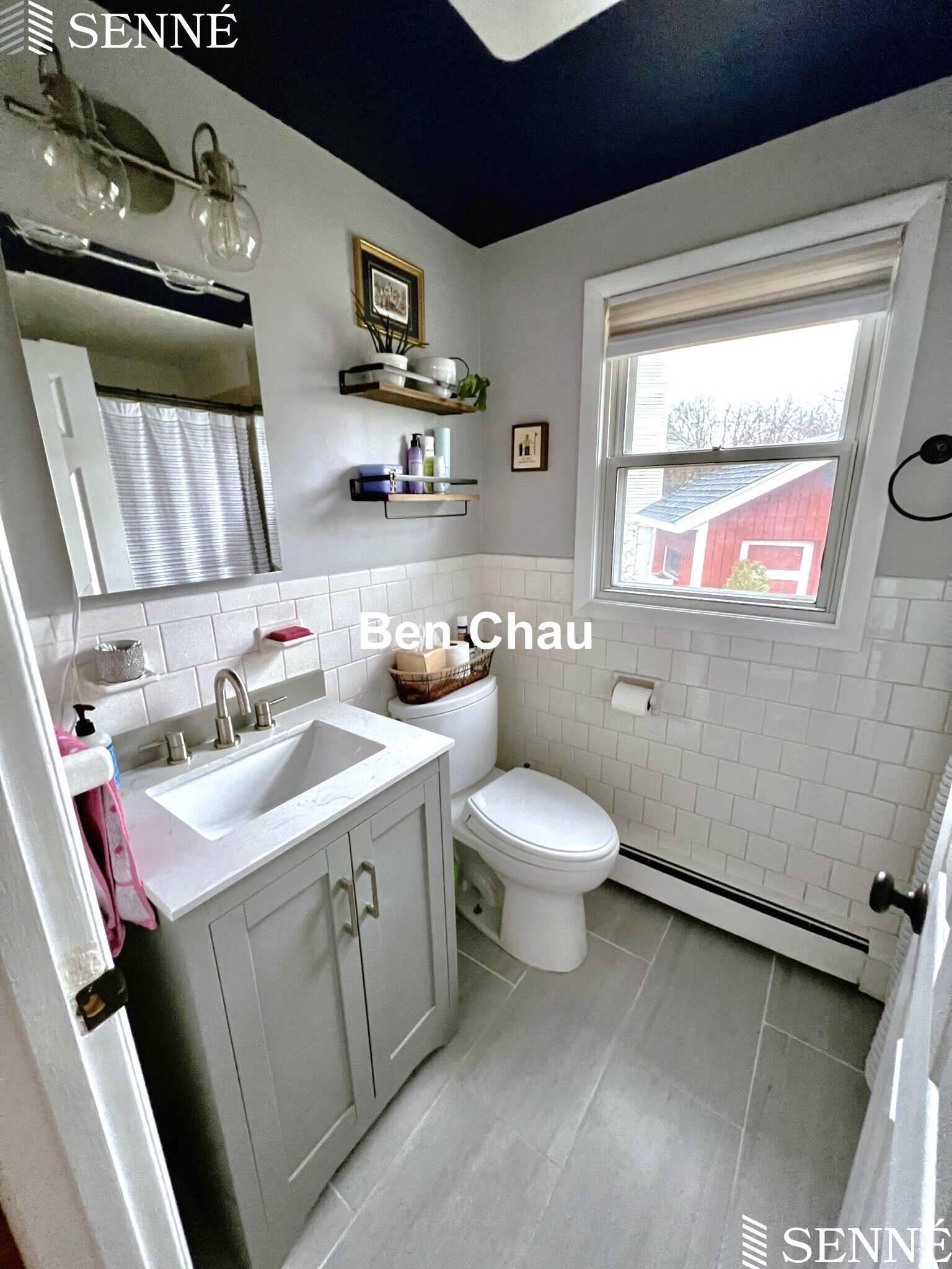 174 Seminole Ave, Lakeview