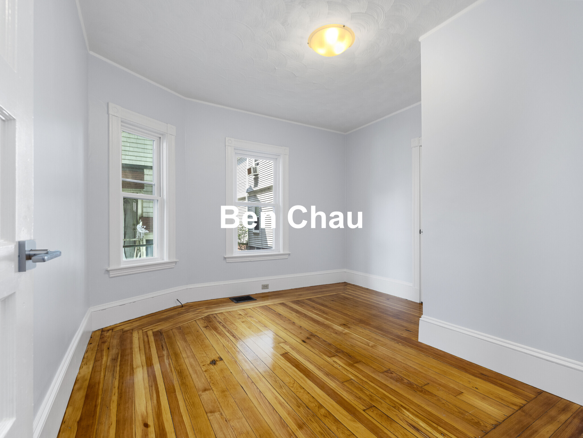 59 Hawthorne St, Davis Square